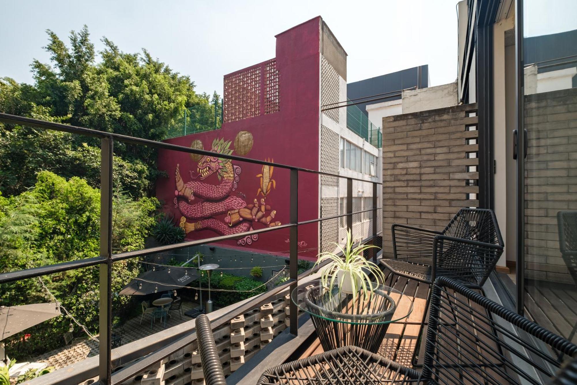 Pug Seal Polanco Allan Poe Mexiko-Stadt Exterior foto
